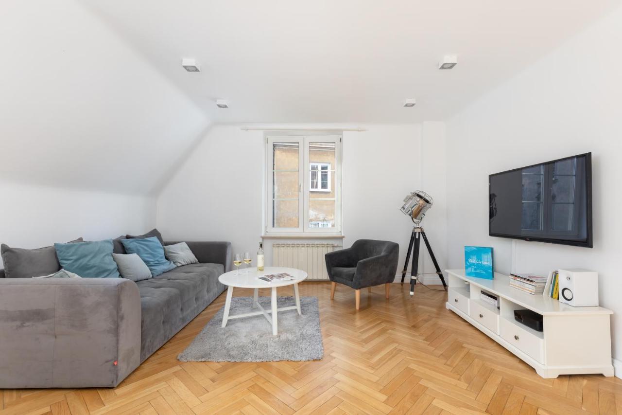 Apartament Stylowy W Warszawie Przy Wisle